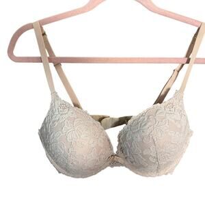 Fredricks of Hollywood‎ 38C Blush Pink Lace Push Up Bra Plunge Sexy Lingerie